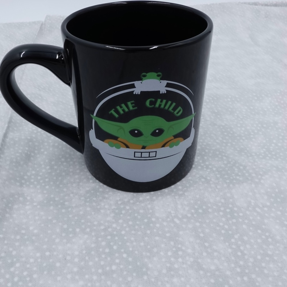 Baby Yoda Child  Ceramic 14oz Mug - Picture 4 of 6